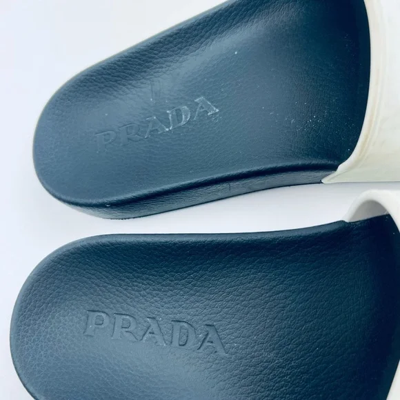 Prada: Black & White Rubber Flat Sandals Size: 8.5US - 38.5EU - Picture 4 of 7